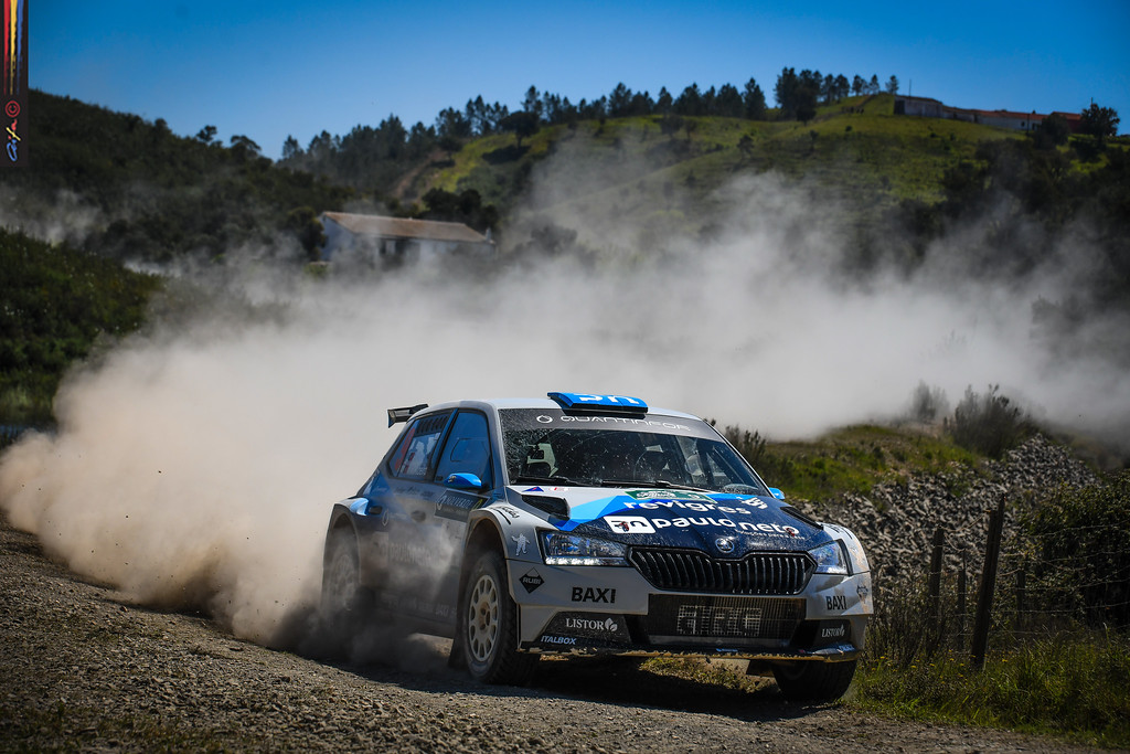 Paulo Neto / Nuno Mota Ribeiro em Skoda Fabia R5