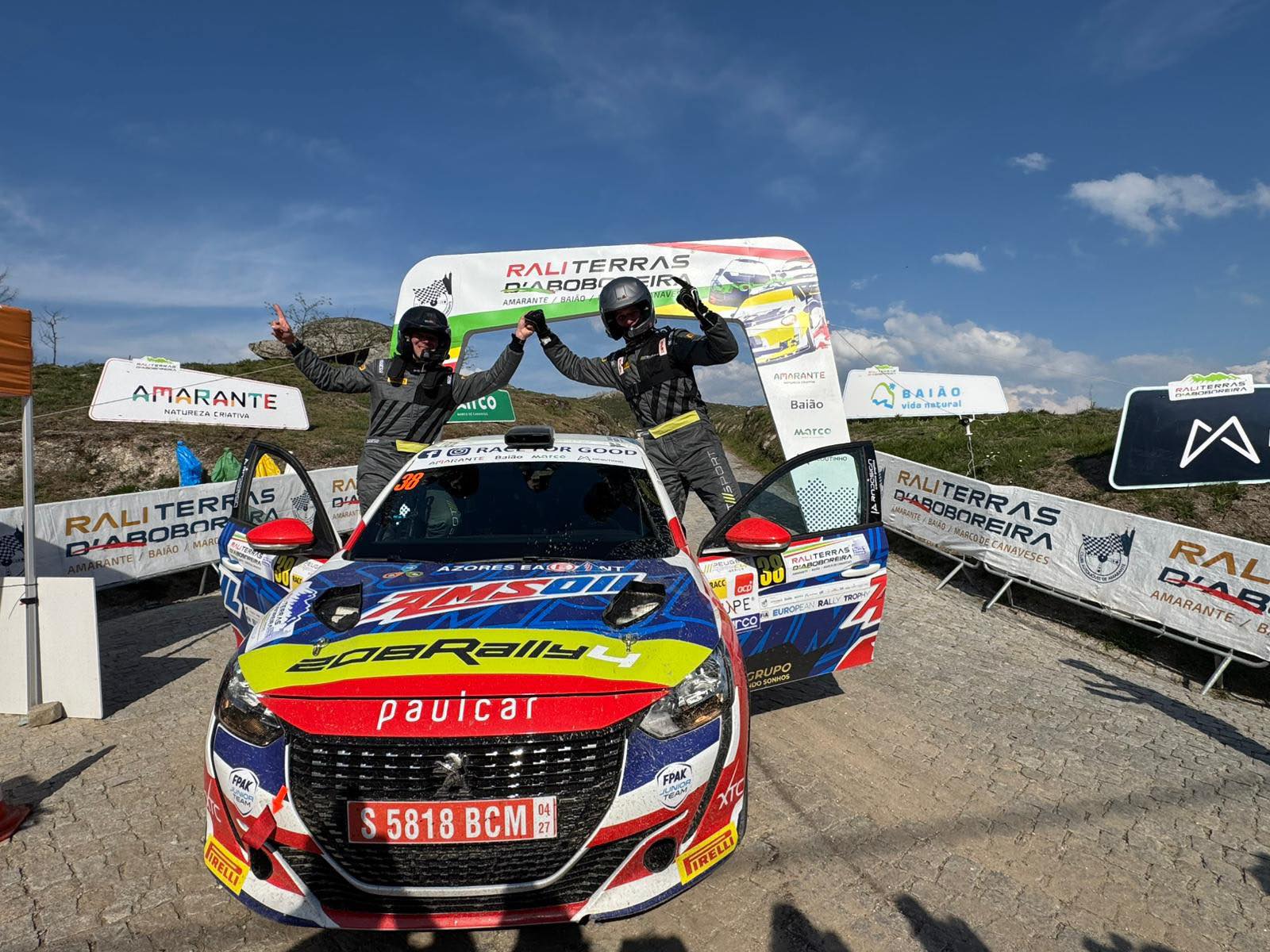 Pedro Câmera / João Câmara em Peugeot 208 Rally vencem no 2 RM